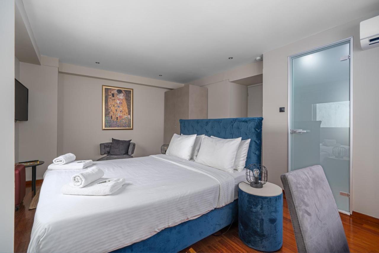 Aeolos Luxury Suites アテネ エクステリア 写真