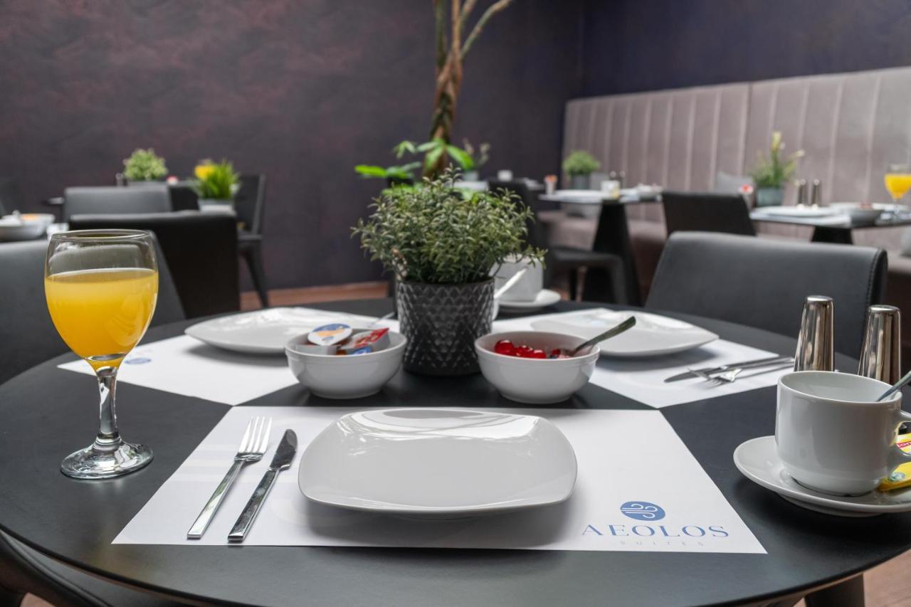 Aeolos Luxury Suites アテネ エクステリア 写真