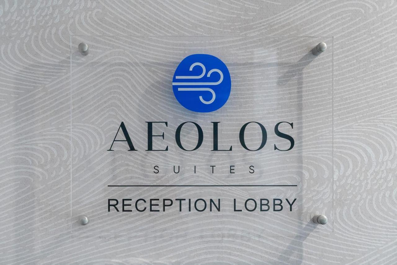 Aeolos Luxury Suites アテネ エクステリア 写真