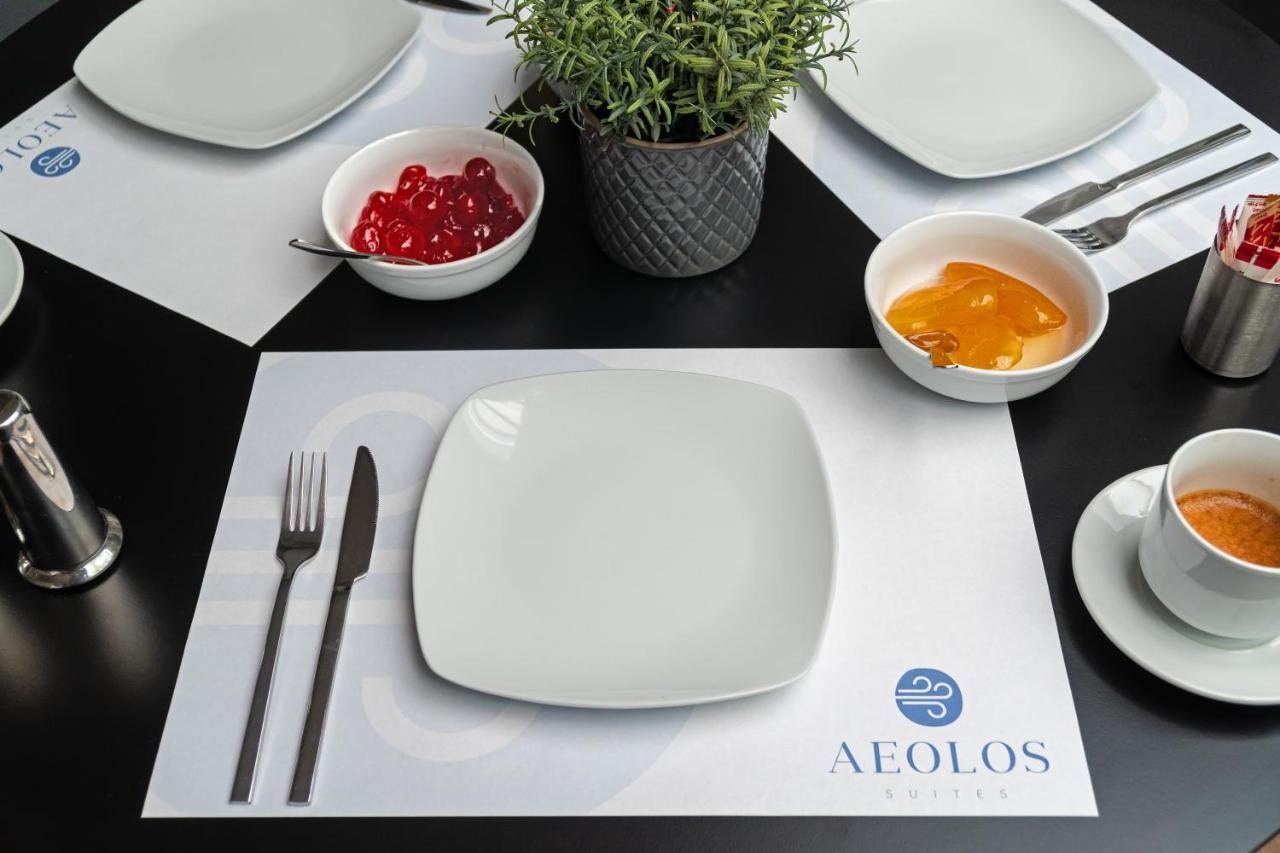 Aeolos Luxury Suites アテネ エクステリア 写真
