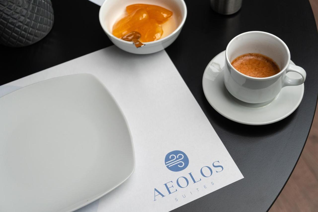 Aeolos Luxury Suites アテネ エクステリア 写真