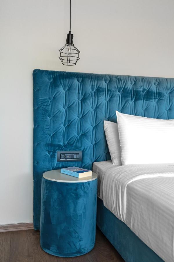 Aeolos Luxury Suites アテネ エクステリア 写真