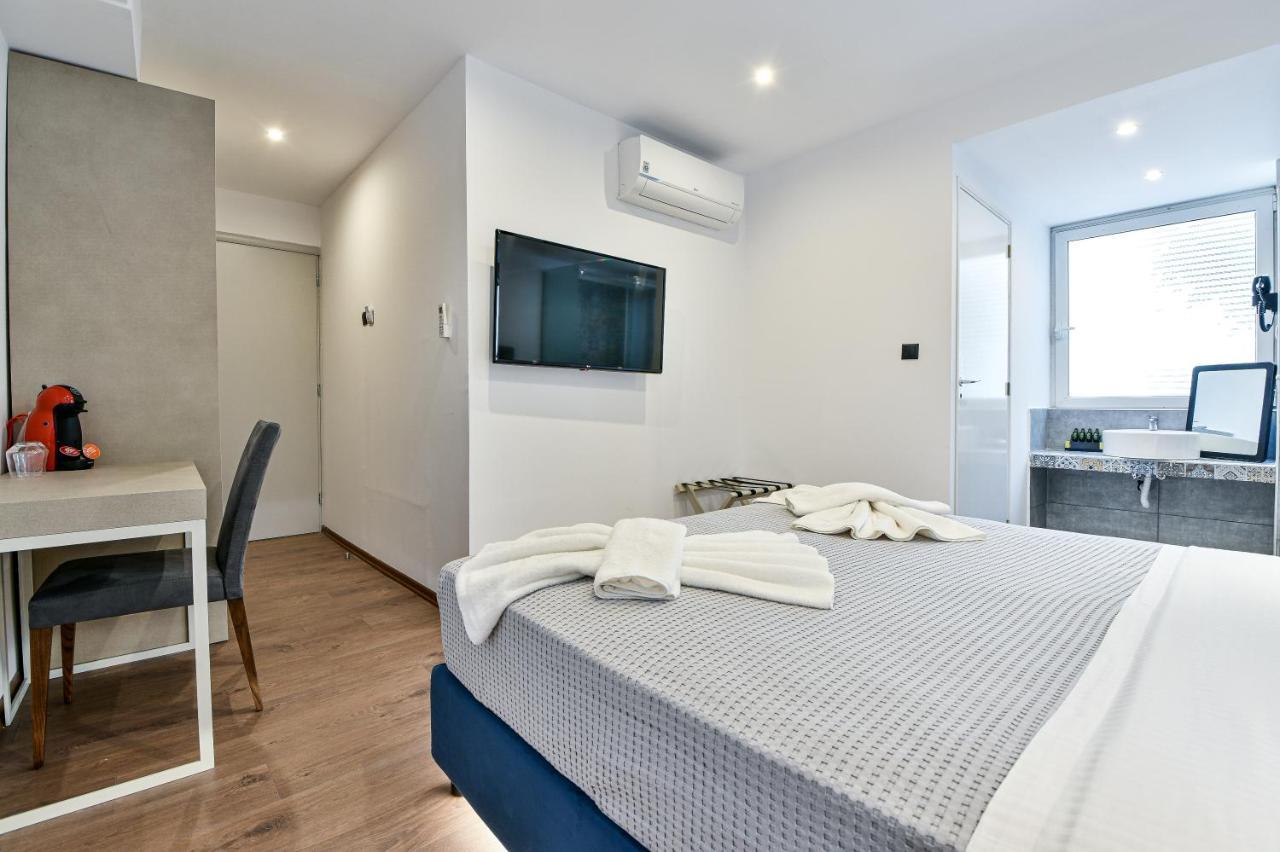 Aeolos Luxury Suites アテネ エクステリア 写真